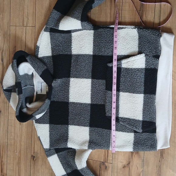 American Eagle Women's Plaid Fleece Sherpa Oversize Hoodie Sweater. Size M - Picture 15 of 17